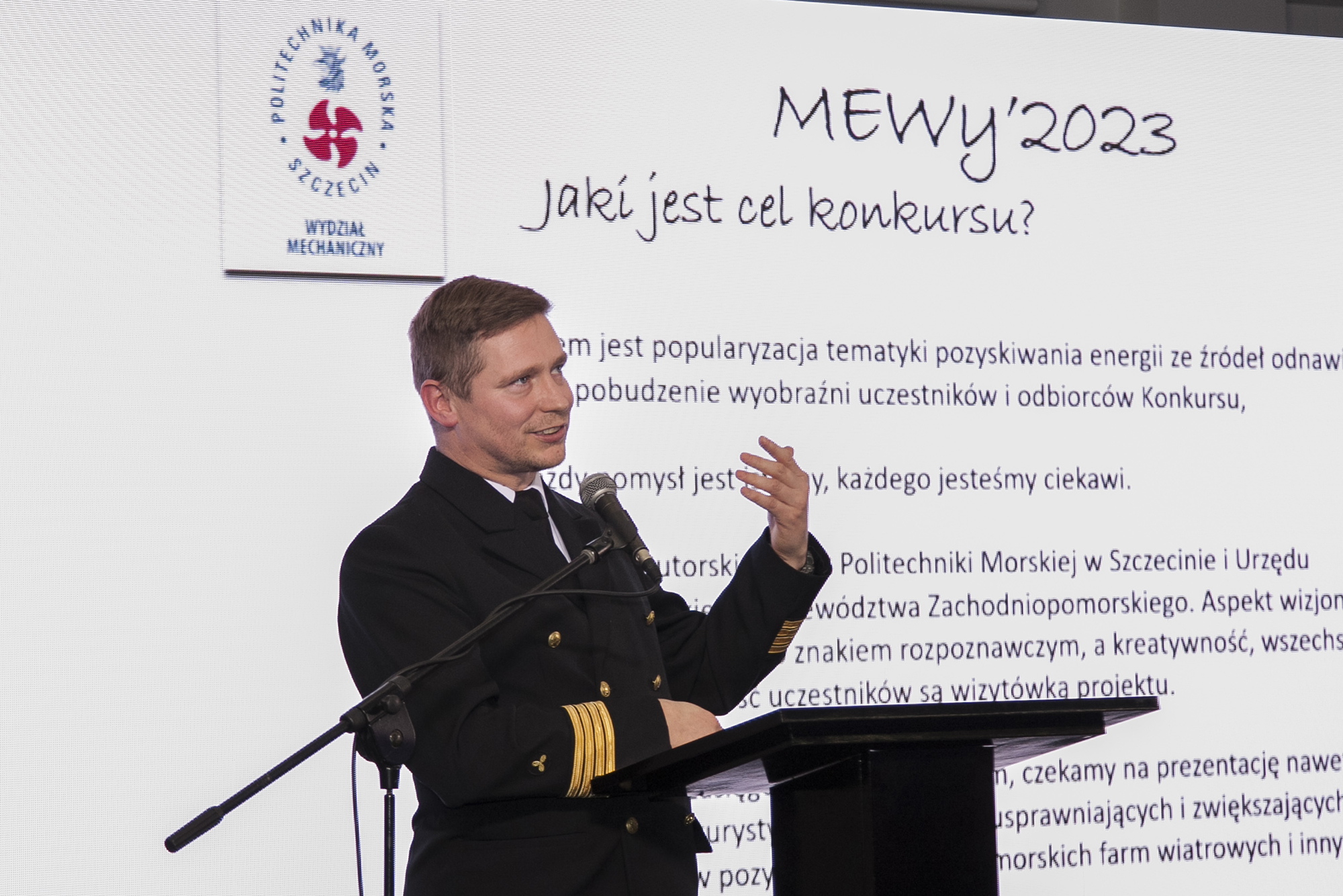 mgr inż. Andrzej Wieczorek Politechnika Morska mgr inż. Andrzej Wieczorek Politechnika Morska w Szczecinie