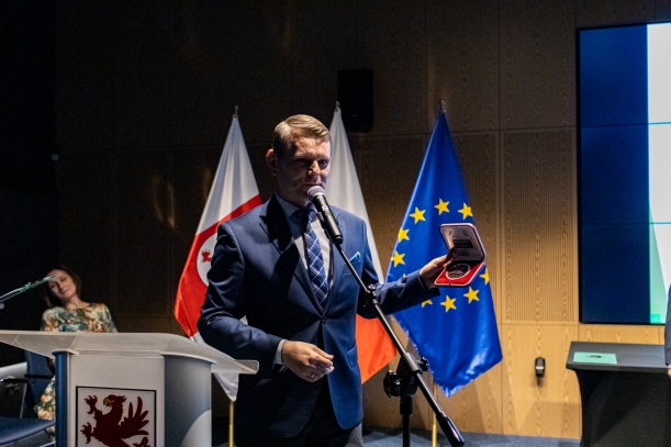 dr hab. inż. Marcin Hołub Prezes mPower sp. z o.o. 