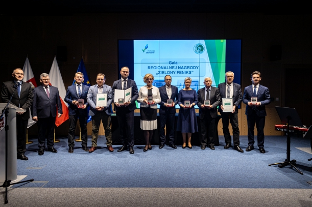 Laureaci IV edycji Regionalnych Nagród Zielonego Feniksa.