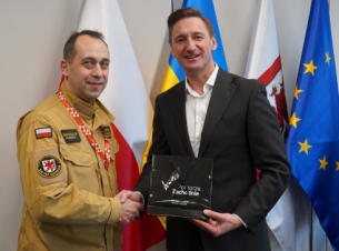 Marszałek Geblewicz po prawej, komendant Pender po lewej